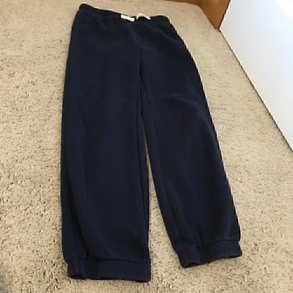 Boys size 10 Osh Kosh navy sweat pants NWOT